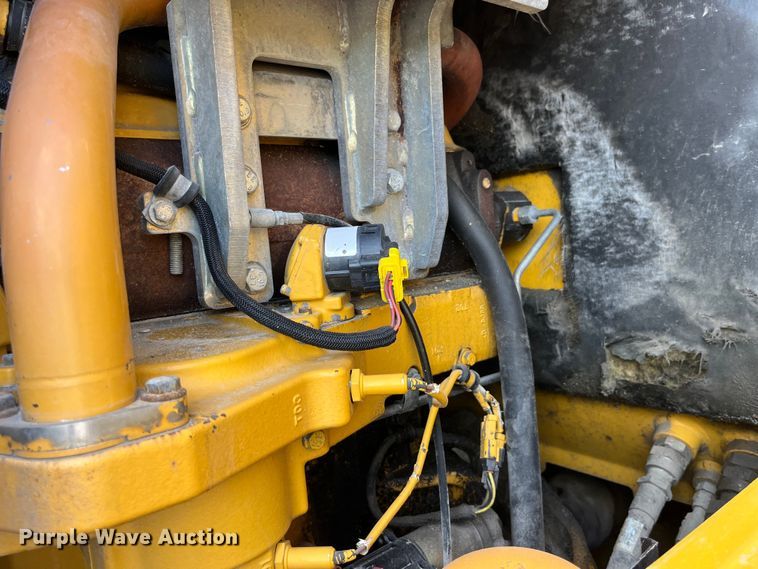 image for item EK8511 2009 John Deere 844K wheel loader