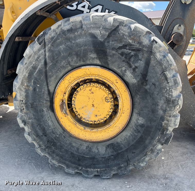 image for item EK8511 2009 John Deere 844K wheel loader