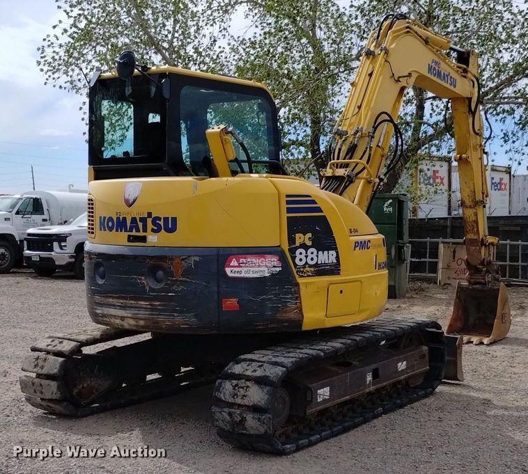 image for item EO9964 2013 Komatsu PC88MR-8 mini excavator