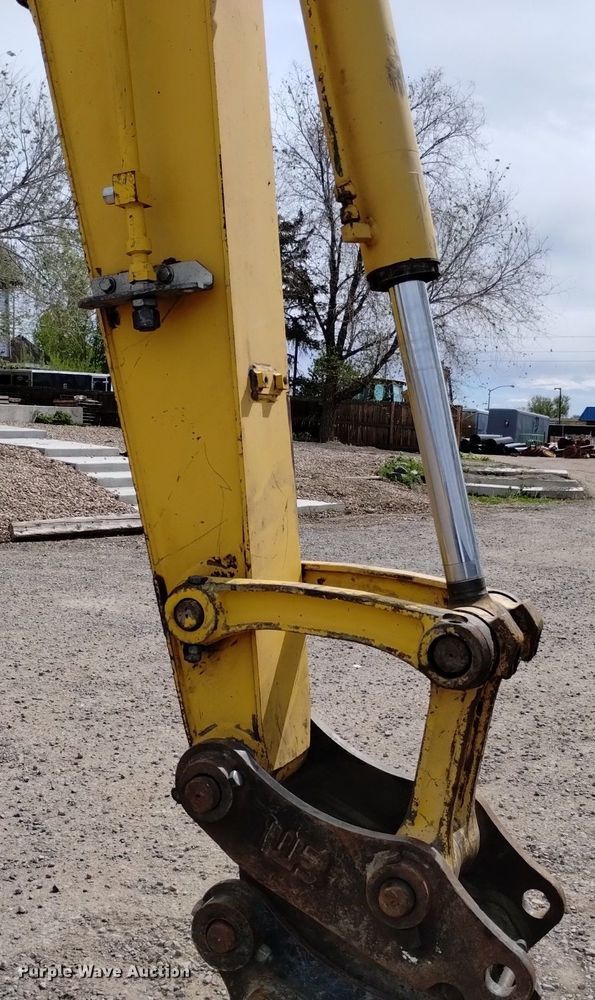 image for item EO9964 2013 Komatsu PC88MR-8 mini excavator