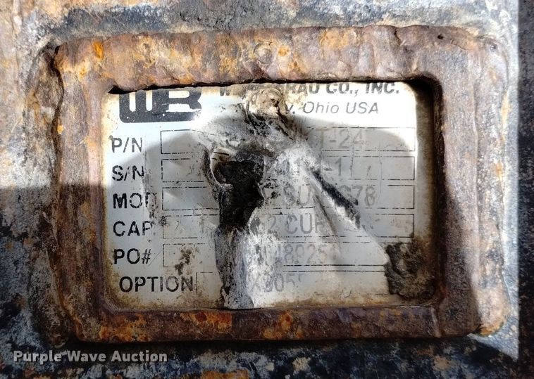 image for item EO9964 2013 Komatsu PC88MR-8 mini excavator