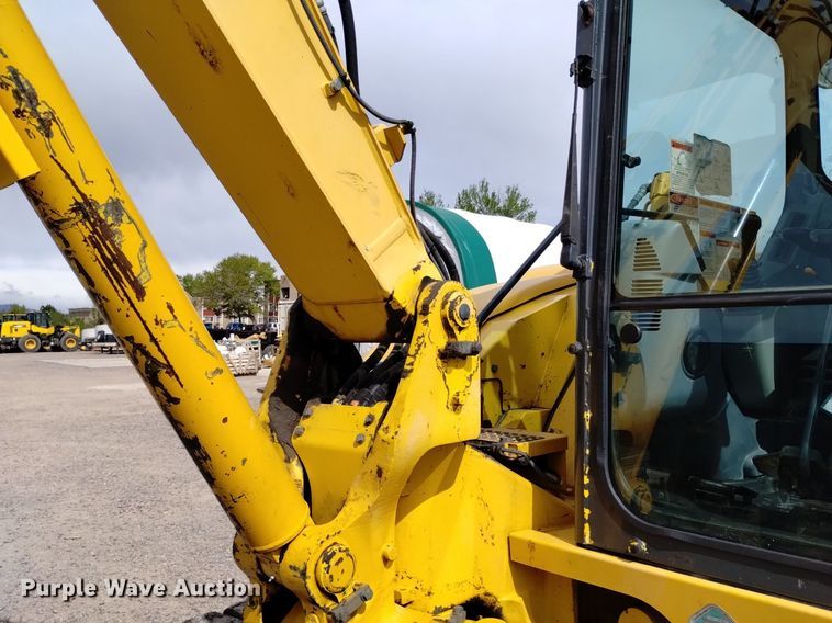 image for item EO9964 2013 Komatsu PC88MR-8 mini excavator