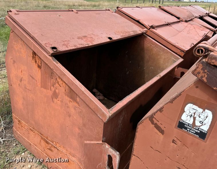 image for item JT9047 (9) dumpsters