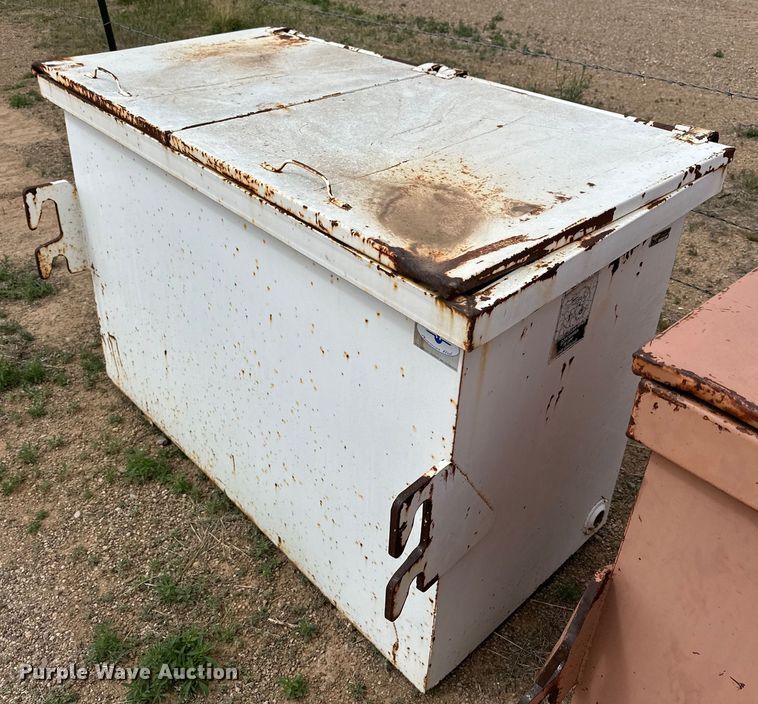 image for item JT9048 (5) dumpsters