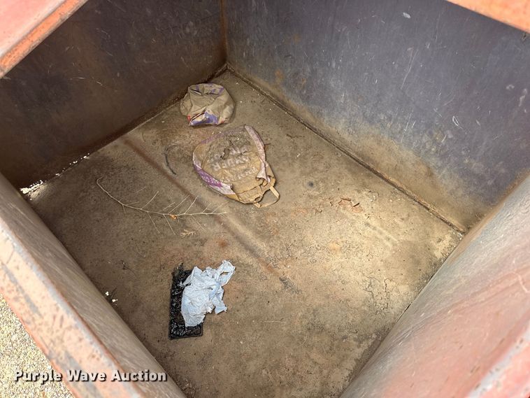 image for item JT9049 (10) dumpsters