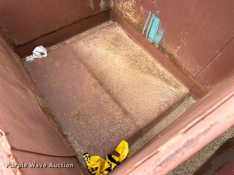 image for item JT9049 (10) dumpsters