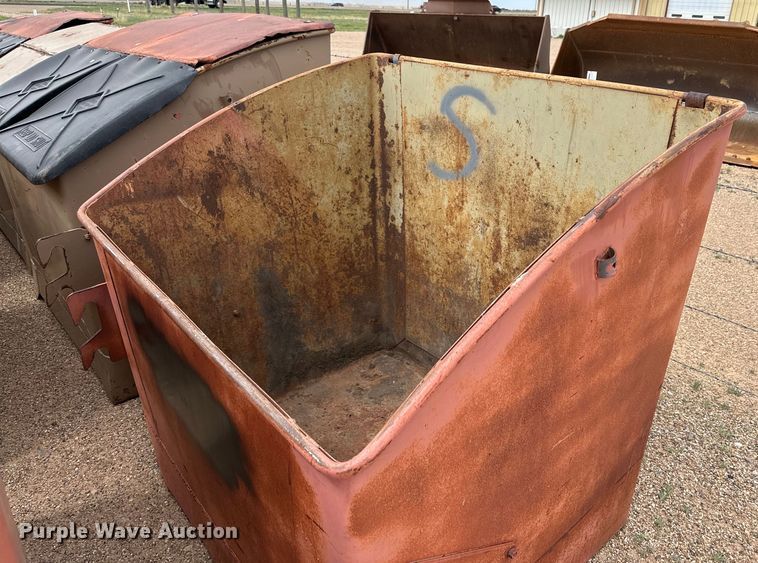 image for item JT9049 (10) dumpsters