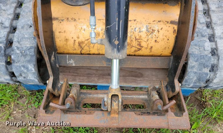 image for item KB9062 Boxer 427 compact utility loader