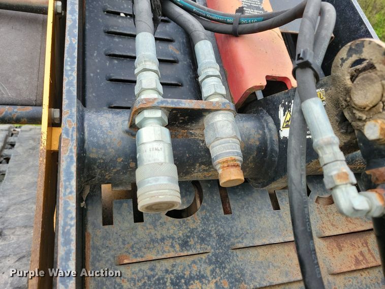 image for item KB9062 Boxer 427 compact utility loader