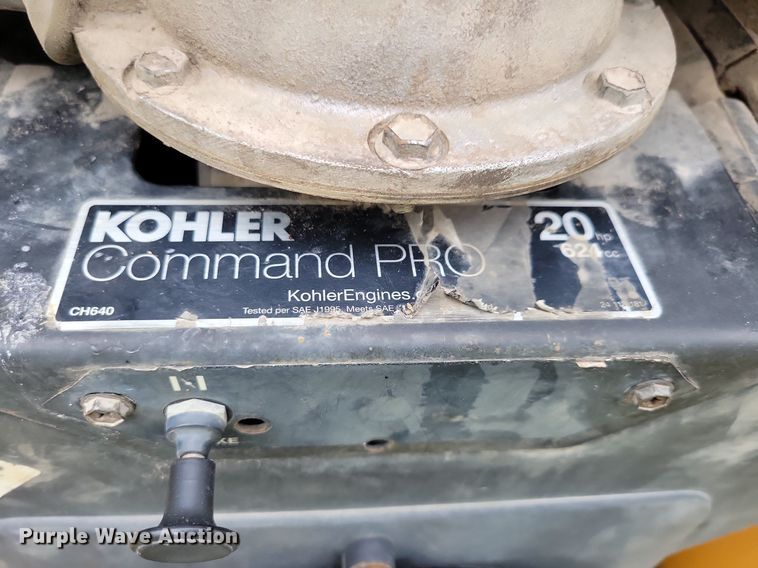 image for item KB9062 Boxer 427 compact utility loader