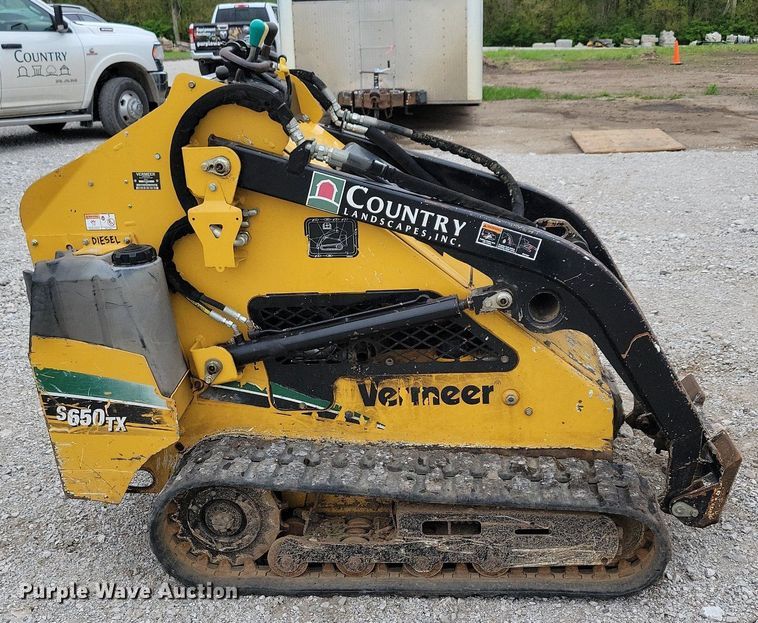 image for item KB9064 2013 Vermeer S650TX compact utility loader
