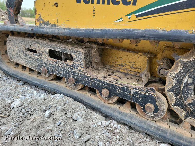 image for item KB9064 2013 Vermeer S650TX compact utility loader