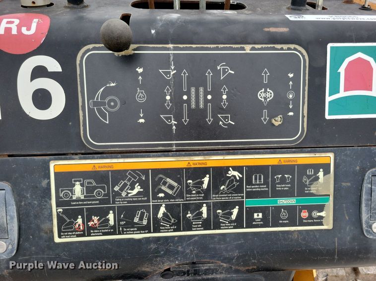 image for item KB9065 2009 Boxer 427 compact utility loader