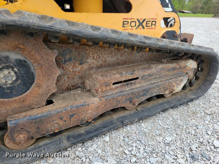 image for item KB9065 2009 Boxer 427 compact utility loader