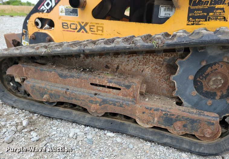 image for item KB9065 2009 Boxer 427 compact utility loader