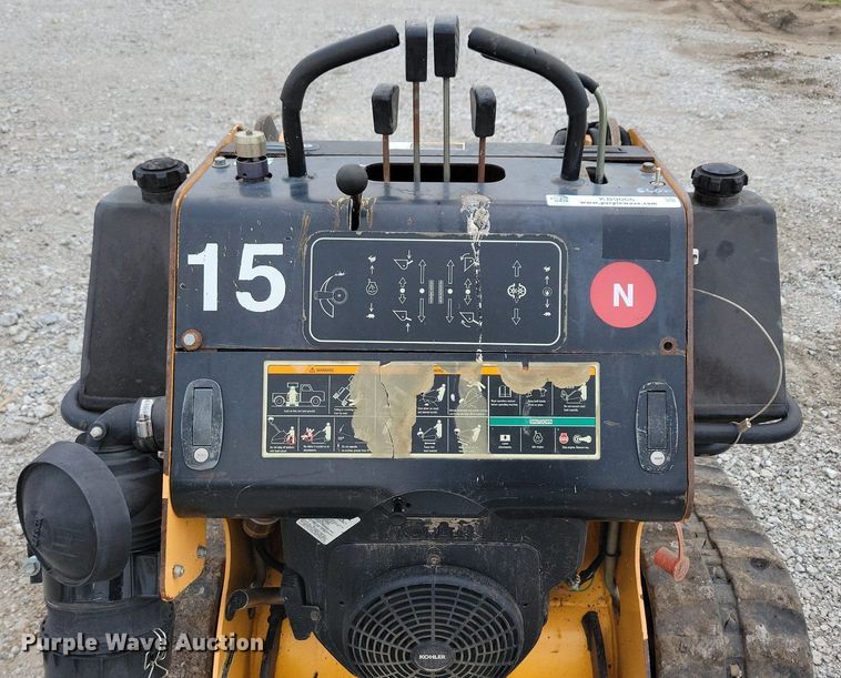 image for item KB9066 2008 Boxer 427 compact utility loader