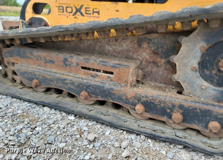 image for item KB9066 2008 Boxer 427 compact utility loader