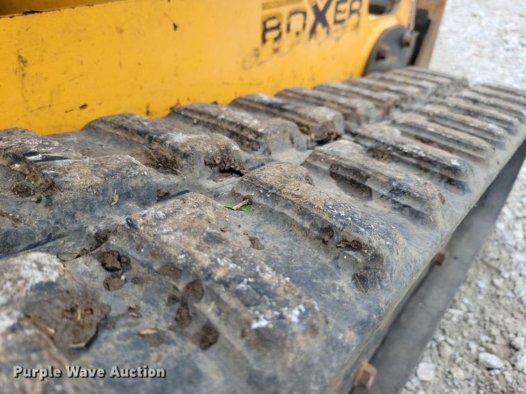 image for item KB9067 2009 Boxer 427 compact utility loader