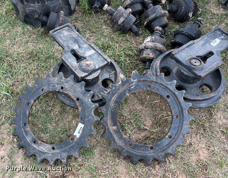 image for item KV9757 Tracks