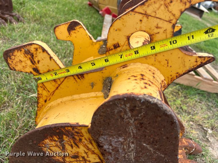 image for item KV9758 John Deere AT316553 18