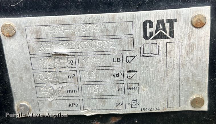 image for item KV9759 (2) Caterpillar backhoe buckets