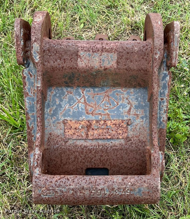 image for item KV9760 13.5