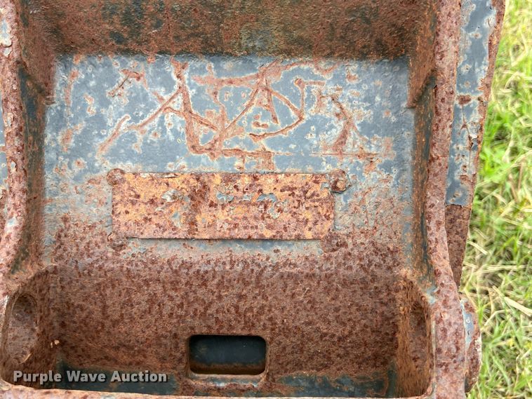 image for item KV9760 13.5