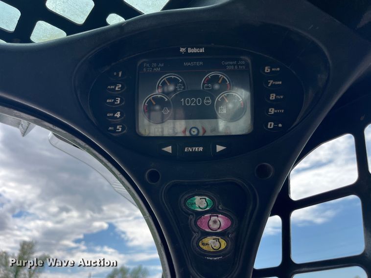 image for item LD9511 2012 Bobcat T770 tracked skid steer loader