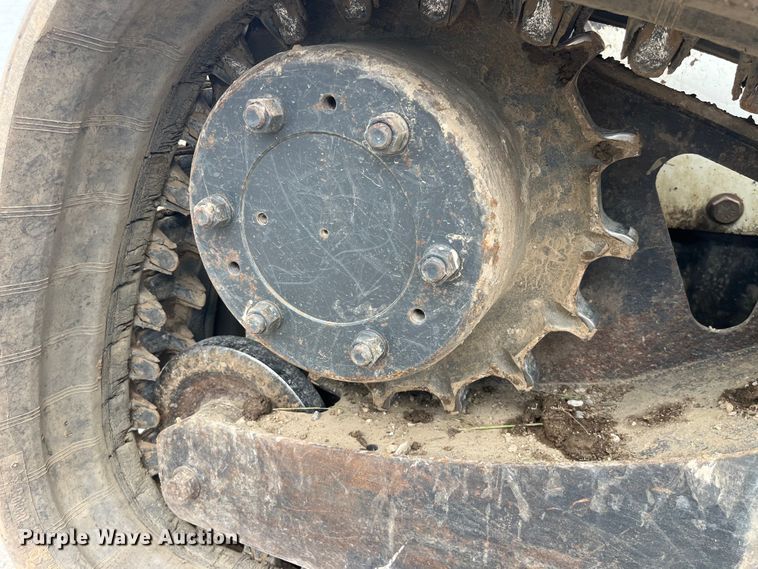 image for item LD9511 2012 Bobcat T770 tracked skid steer loader