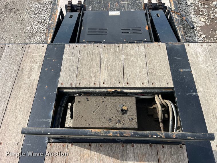 image for item LD9512 2020 X-L Specialized  XL 70 HDGSM lowboy equipment trailer