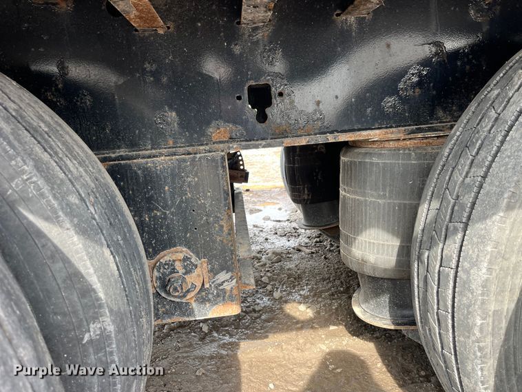 image for item LD9512 2020 X-L Specialized  XL 70 HDGSM lowboy equipment trailer