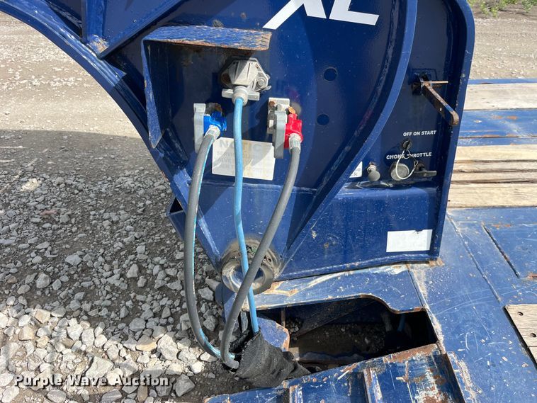 image for item LD9513 2018 X-L Specialized XL90HDE lowboy equipment trailer