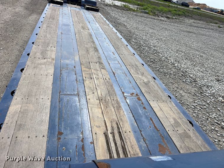 image for item LD9513 2018 X-L Specialized XL90HDE lowboy equipment trailer