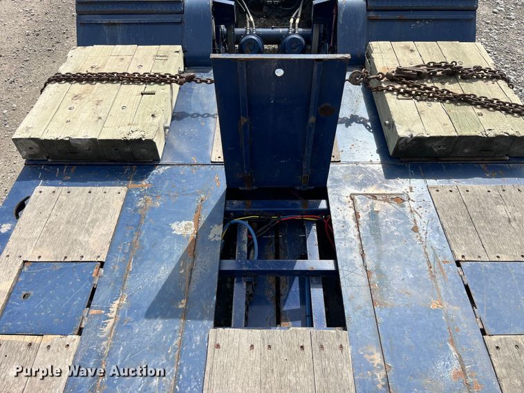 image for item LD9513 2018 X-L Specialized XL90HDE lowboy equipment trailer