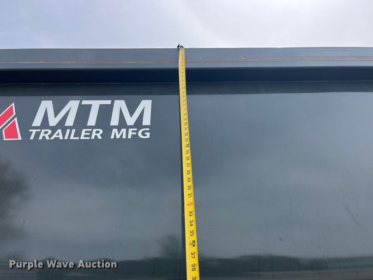 image for item LD9523 2022 MTM Midwest 26EL-QF-AR end dump trailer