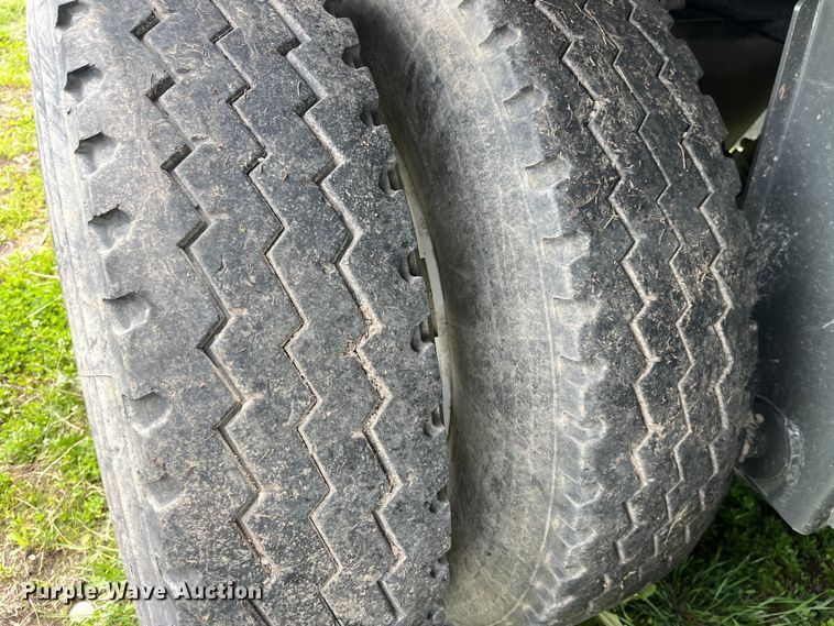 image for item LD9523 2022 MTM Midwest 26EL-QF-AR end dump trailer