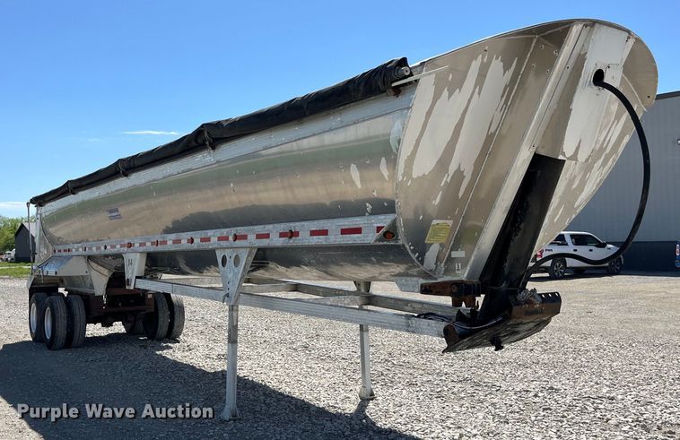 image for item LD9525 1996 Alumatech end dump trailer