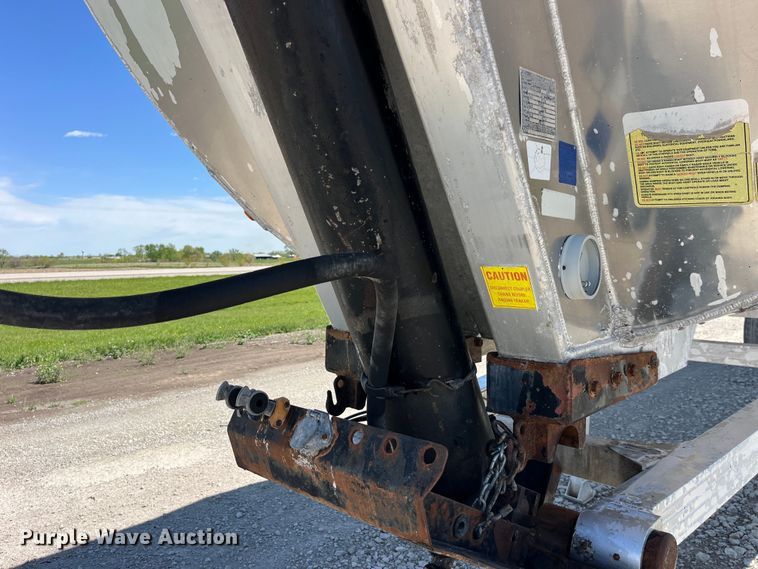 image for item LD9525 1996 Alumatech end dump trailer