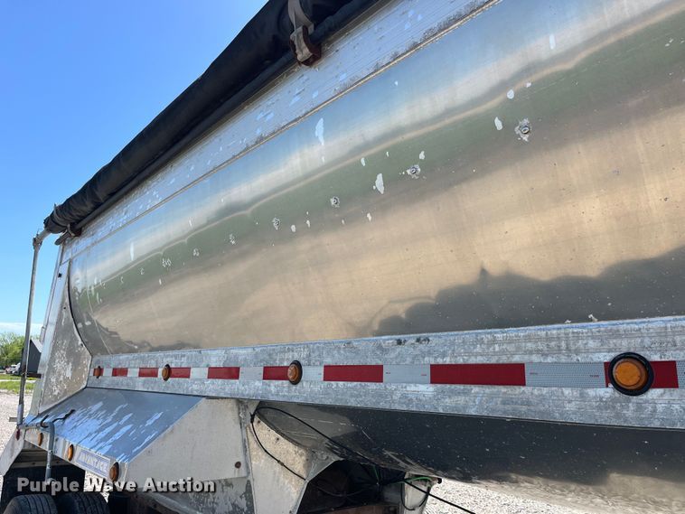 image for item LD9525 1996 Alumatech end dump trailer