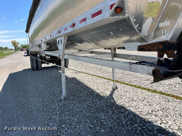 image for item LD9525 1996 Alumatech end dump trailer