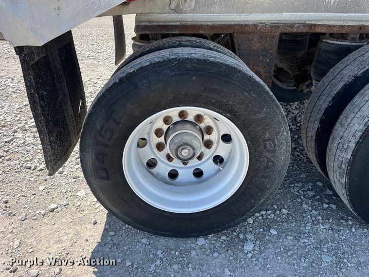 image for item LD9525 1996 Alumatech end dump trailer