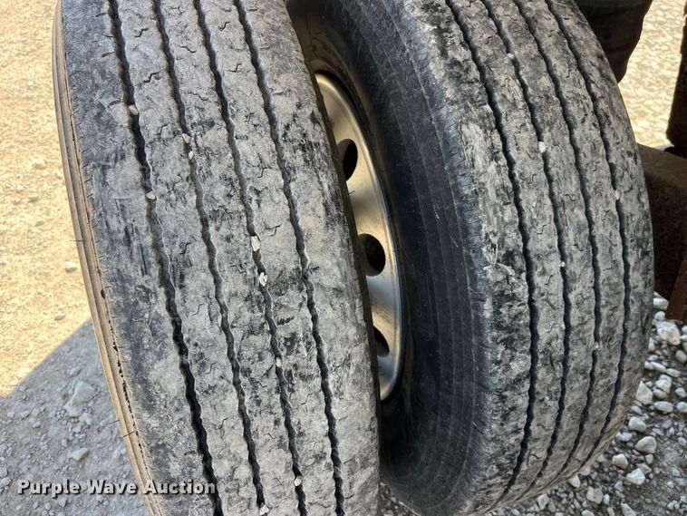 image for item LD9525 1996 Alumatech end dump trailer