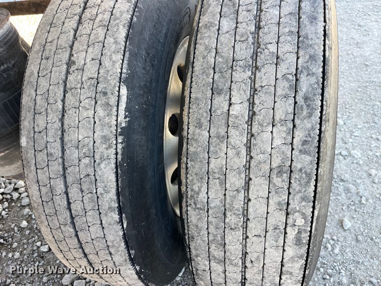 image for item LD9525 1996 Alumatech end dump trailer