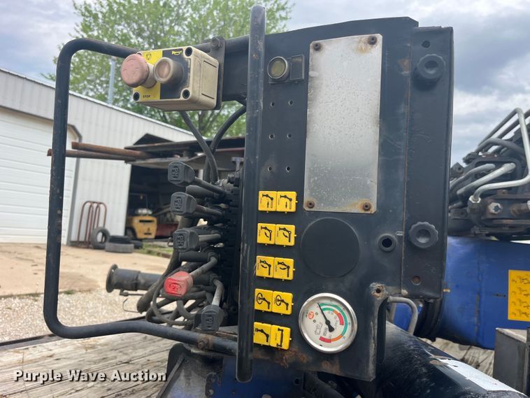 image for item LD9526 2008 PM 26P crane