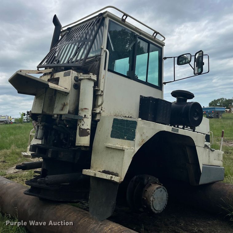 image for item LD9538 1999 Terex TA30 cab