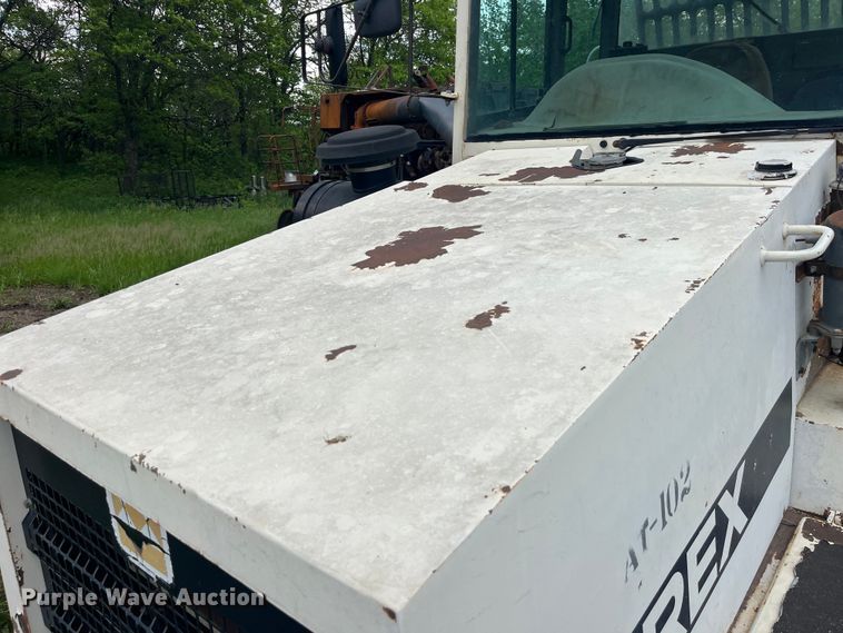 image for item LD9538 1999 Terex TA30 cab