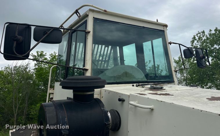 image for item LD9538 1999 Terex TA30 cab