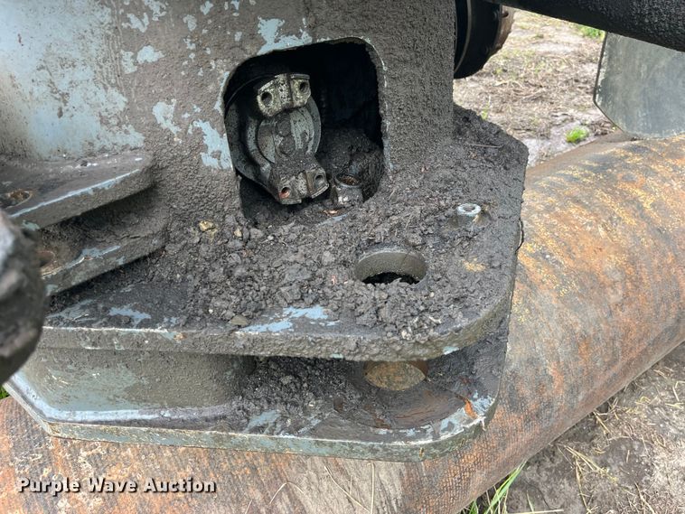 image for item LD9538 1999 Terex TA30 cab