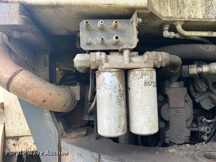 image for item LD9538 1999 Terex TA30 cab