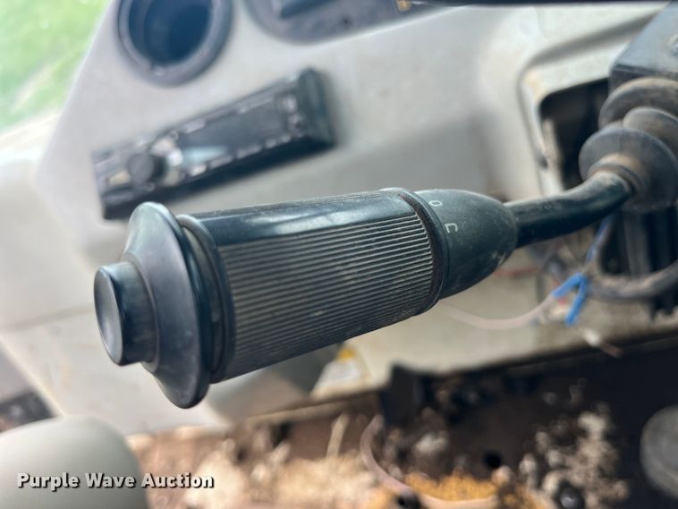 image for item LD9538 1999 Terex TA30 cab